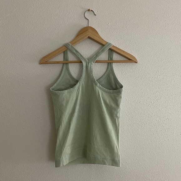 Lululemon Racerback Tank Ribbed Crop Sports Top - Picture 2 of 14